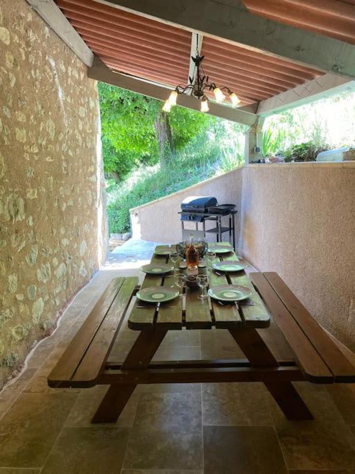 Petite Maison En Provence Plaisians Luaran gambar